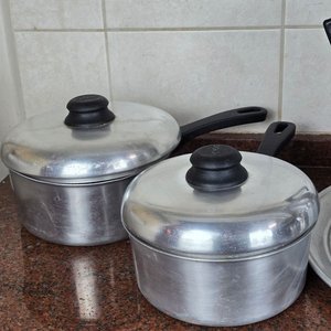 Selección de Cafeteras Italianas y Cacerolas de Aluminio - imagen 3