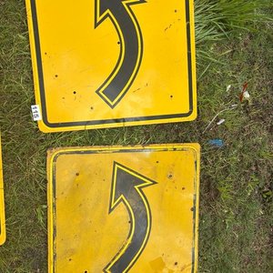 Lote de 5 Carteles de Señalización de Curva - imagen 1