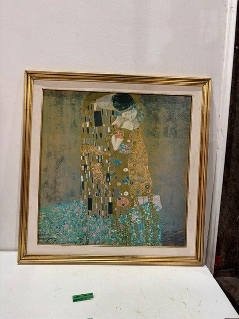 Cuadro "El Beso" de Klimt, Marco Dorado
