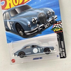 Hot Wheels Jaguar MK1 Gris Coleccionable - imagen 2