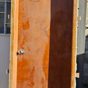 Lote anterior: Puerta interior en cedro