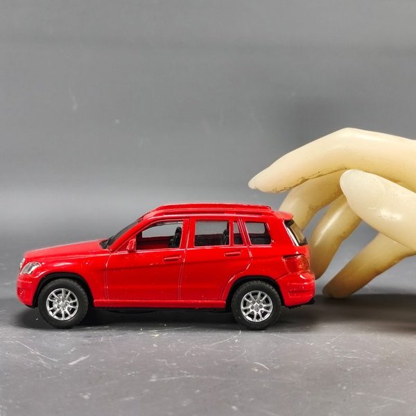 Modelo de coche a escala 1/40 de Mercedes-Benz GLK-class en metal - imagen 2