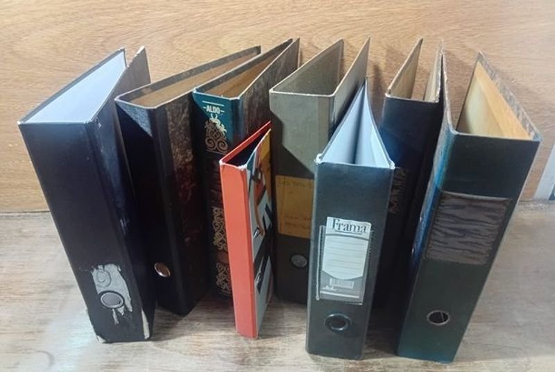Colección de libros en buen estado - imagen 3