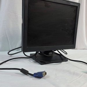 Monitor NEC MultiSync LCD 17 pulgadas - imagen 2