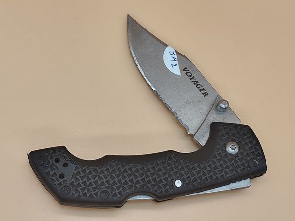 Navaja de bolsillo Cold Steel Voyager - imagen 1