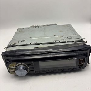 Lote siguiente: Radio de Auto Pioneer Mixtrax Funciona