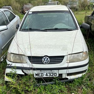 Lote anterior: Volkswagen Gol y Audi 80 en Desuso