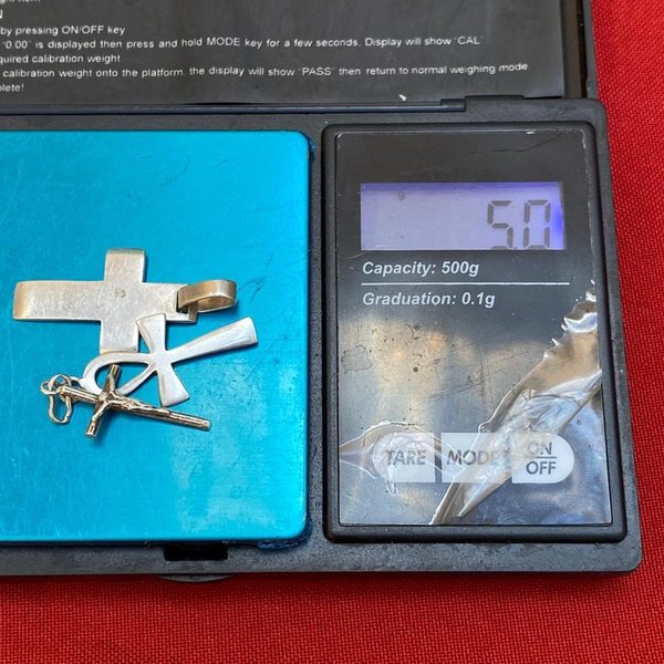 Tres crucifijos de Plata en excelente condición - imagen 8