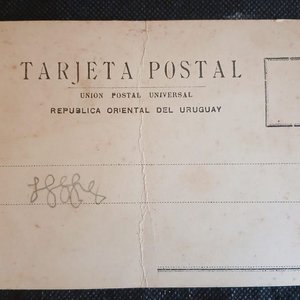 Tarjeta Postal Antigua: Plantel Club Nacional de Football con Trofeos (c. 1920s) - imagen 2