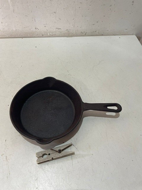 Item 28987 - Image 0
