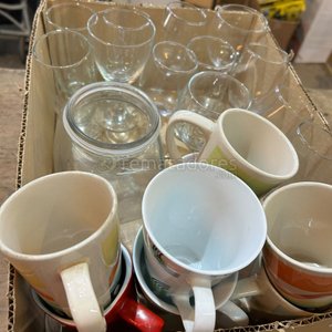Lote anterior: Set de Tazas y Vasos de Vidrio