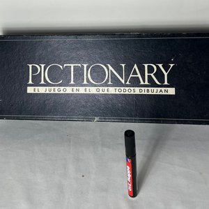 Lote siguiente: Juego de Mesa Pictionary Completo