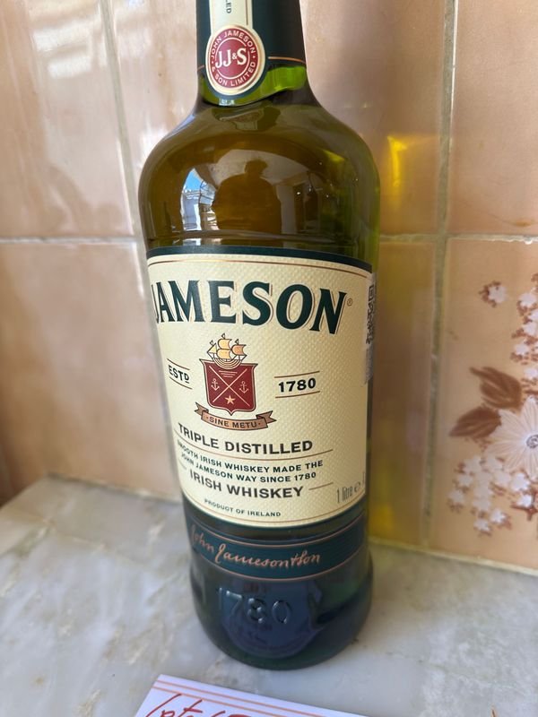 Lote anterior: Whisky Jameson 1L - Botella de Whisky Irlandés