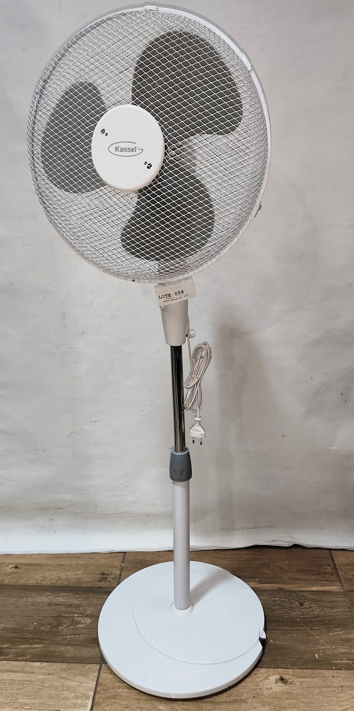 Ventilador de Pie Kassel Oscilante Blanco 3 Velocidades