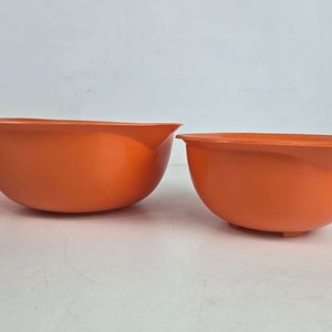 Lote de Bowls Plásticos Naranja, Rojo, Amarillo y Verde con Accesorios - imagen 3