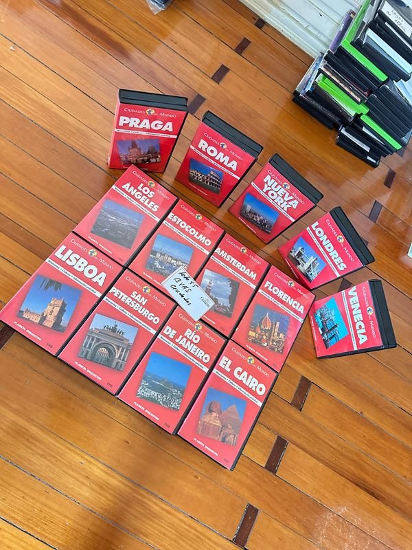 Colección de cintas VHS en buen estado - imagen 7