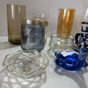 Lote de Floreros, Vasos y Adornos de Vidrio y Cerámica - imagen 5