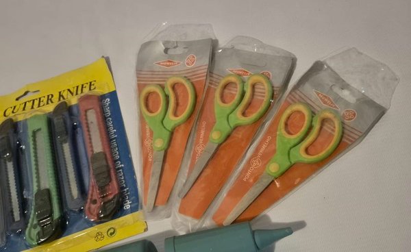 Kit de Trinchetas y Herramientas para Corte - imagen 5