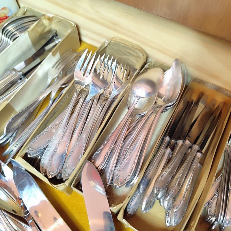 Item 868506 - Image 9