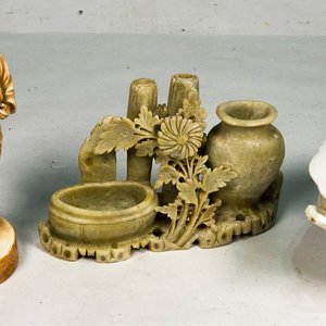 Fuente de Porcelana Inglesa con Tapa y Figuras de Piedra - imagen 4