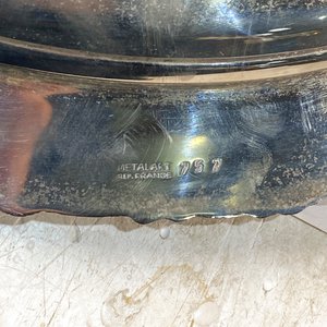 Bandeja y Centro Metálico Labrado con Tapa - Metalart Rep. France - imagen 6