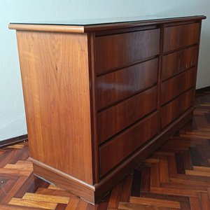 Juego Cómoda Mid-Century 8 Cajones y Espejo con Marco de Madera - imagen 6