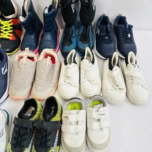 Lote de 21 Pares de Championes Infantiles para Niños y Niñas - imagen 4