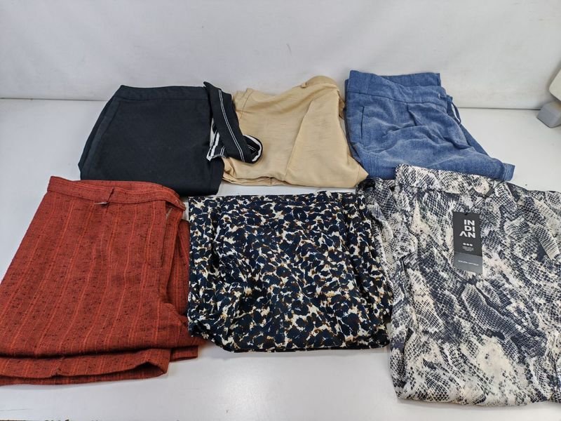 Lote siguiente: Ropa y Accesorios de Moda