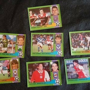 Lote anterior: Lote de 7 Figuritas Fútbol Cromy / Upper Deck 1996
