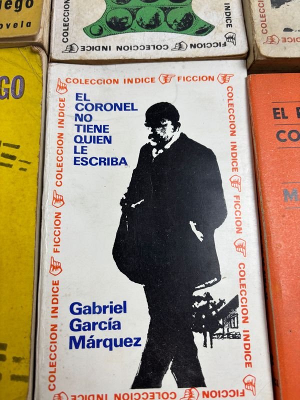 Lote de libros latinoamericanos del siglo XX - imagen 4