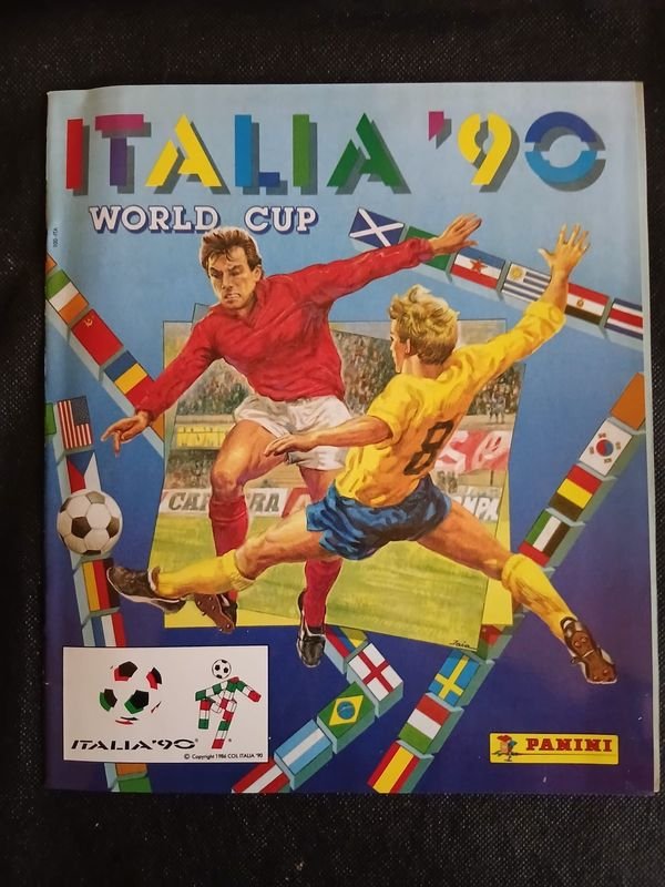 Álbum Panini "Italia '90" con Figuritas Impresas