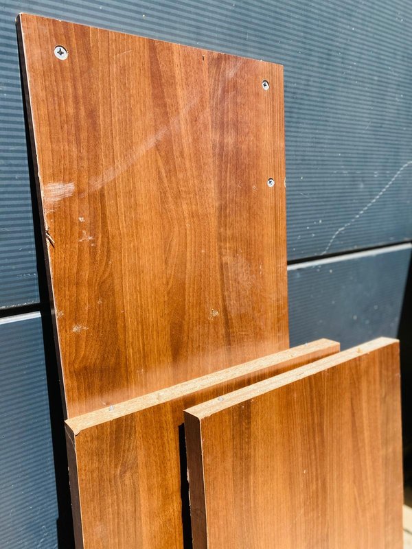 Mesa de reuniones en MDF, desarmada para venta - imagen 3