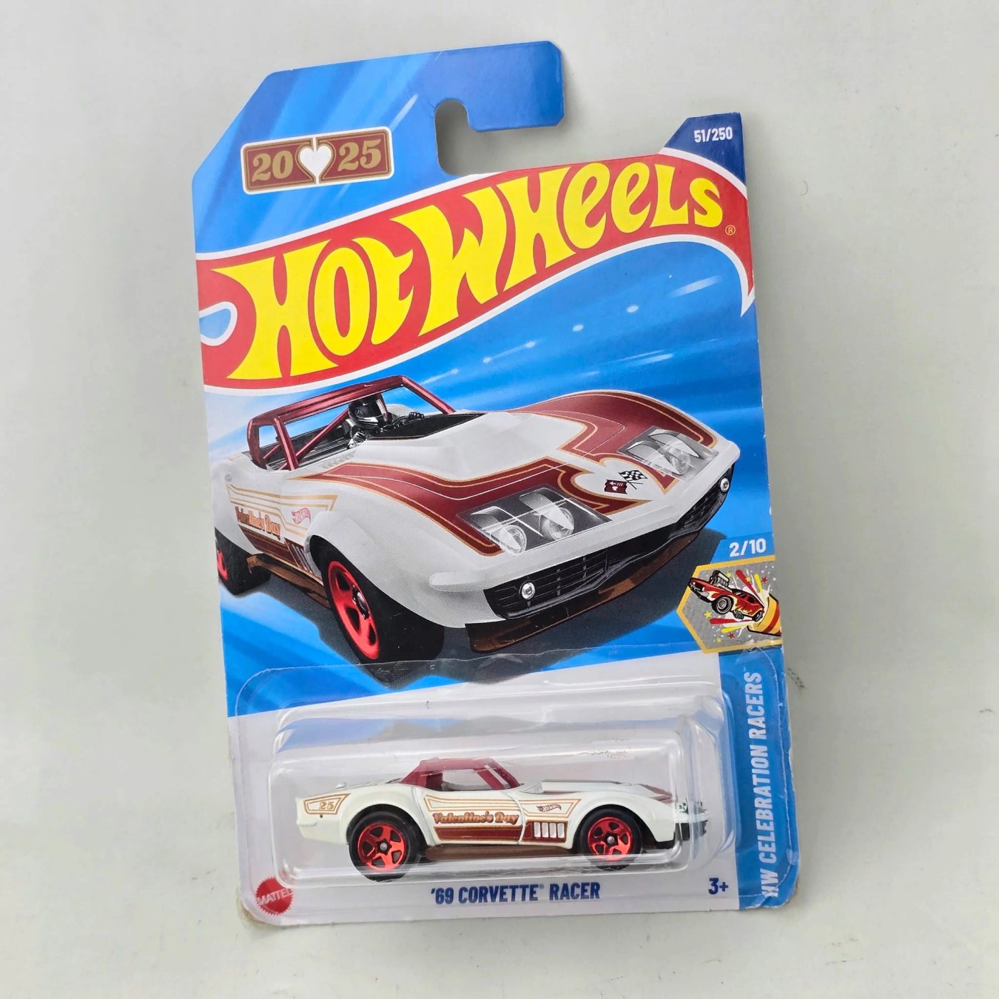 Lote siguiente: Corvette 69 Hot Wheels en su empaque original