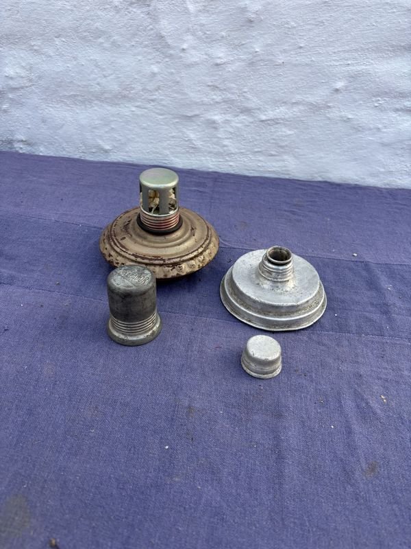 Set de mecheros portátiles SABADOUR con deterioro - imagen 4