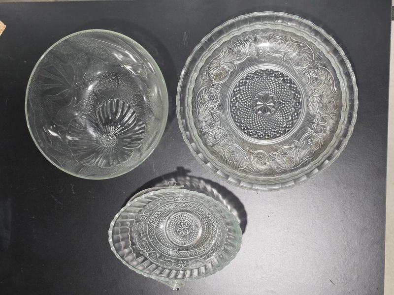 Set de 3 Fuentes y Bols de Vidrio Tallado