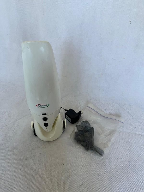 Aspiradora de mesa CUORI - Electrodomésticos - imagen 3