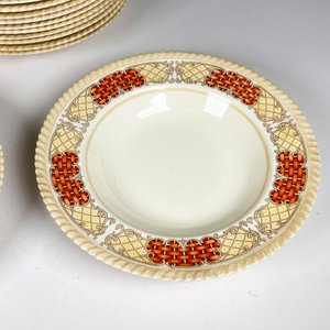 Doce Platos Hondos de Loza Inglesa Johnson Bros "Old English" - imagen 4