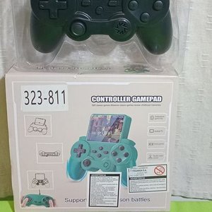 Lote siguiente: Consola de Videojuegos Portátil con 520 Juegos Clásicos y Conexión a TV