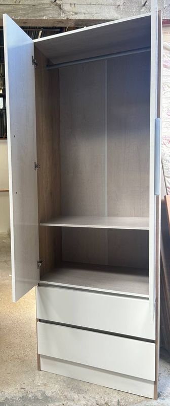 Gabinete Blanco Dos Puertas Dos Cajones - imagen 2
