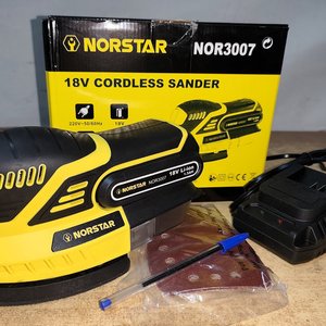Lote siguiente: Lijadora Roto Orbital Recargable Norstar NOR3007 18V con Accesorios