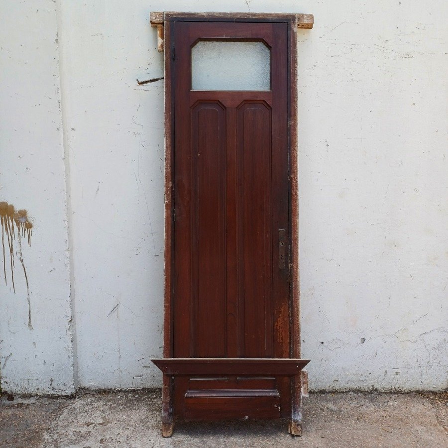 Item 16700 - Image 4