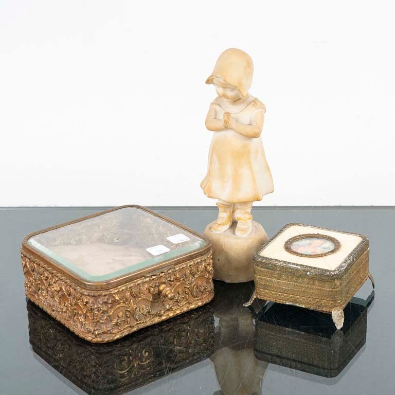 Lote anterior: Figuras y cofres decorativos antiguos