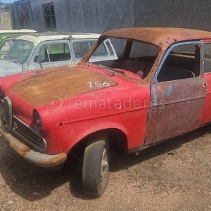 Lote anterior: Auto Antiguo Rojo para Restaurar