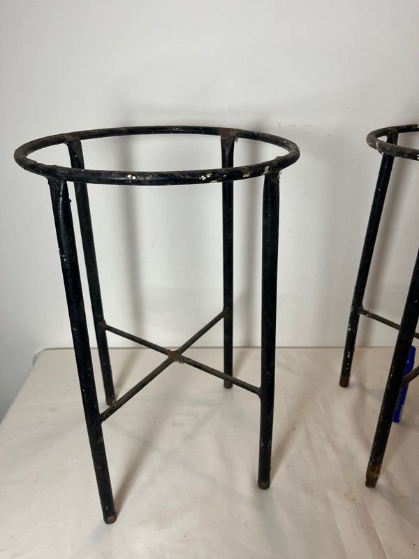 Muebles de metal en buen estado - imagen 3