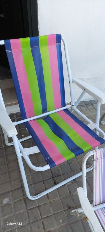 Sillas de playa coloridas y cómodas - imagen 4