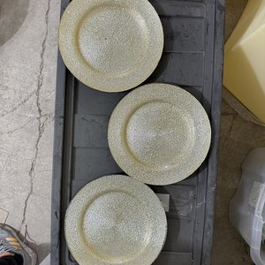 Platos de Vidrio Dorados con Textura - imagen 11