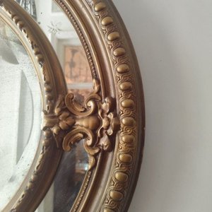 Espejo Oval Estilo Napoleón III Dorado con Adornos Florales y Rostro - imagen 4