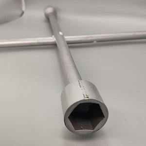 Llave Cruz Grande para Camión, 60cm - imagen 2