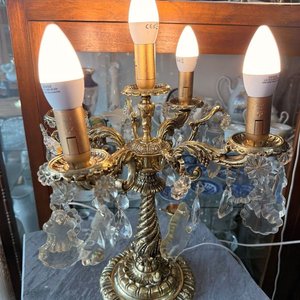Candelabro de Mesa Dorado con 5 Luces y Caireles de Cristal - imagen 9
