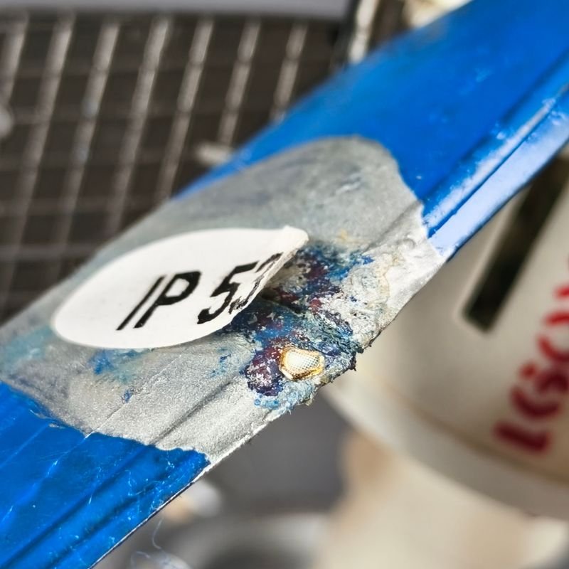 Satélites voladores por inducción con características y accesorios - imagen 8